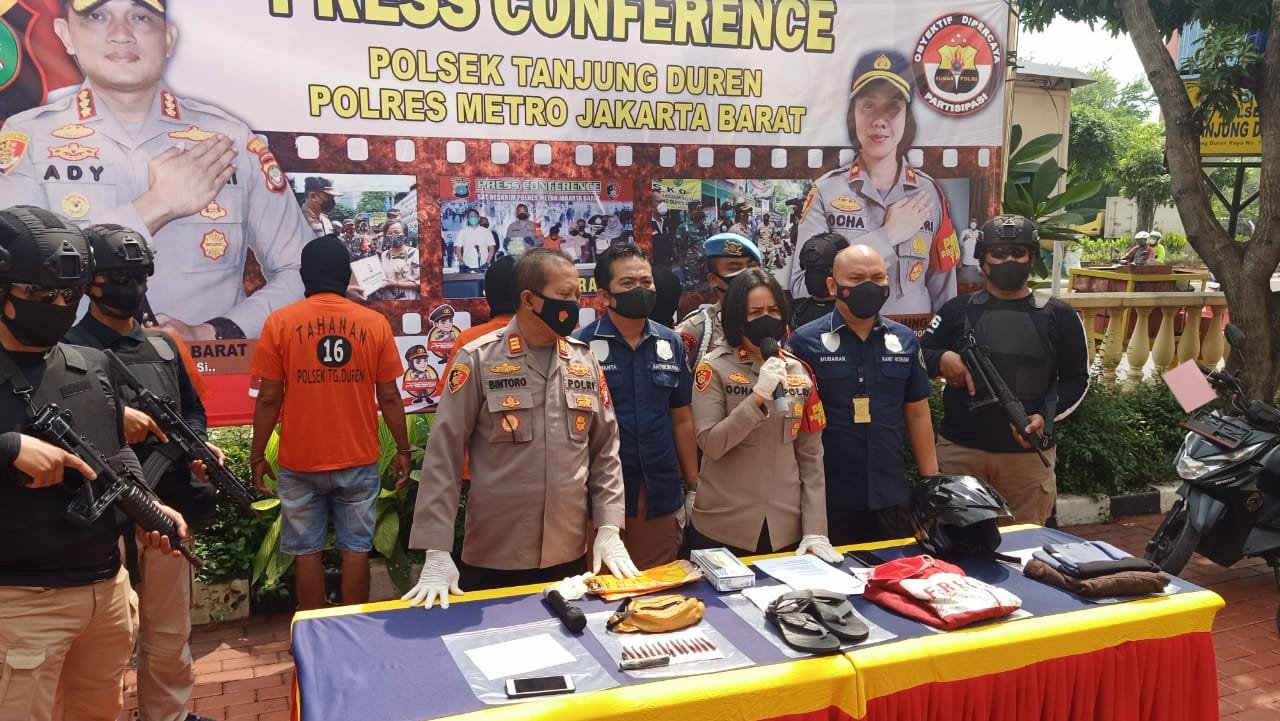 Polisi berhasil meringkus pelaku pencurian sepeda motor diwilayah Jakarta Barat